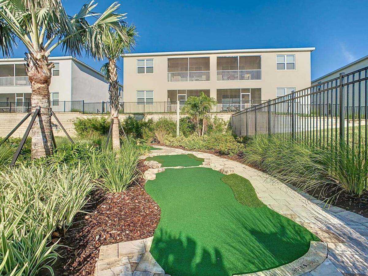 Incredible Thematic 2br With 2 Clubhouses
