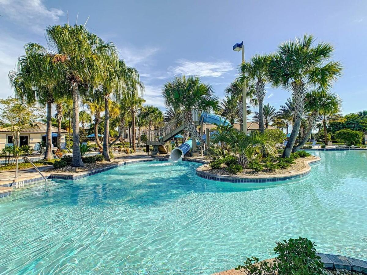 Incredible Thematic 2br With 2 Clubhouses Kissimmee